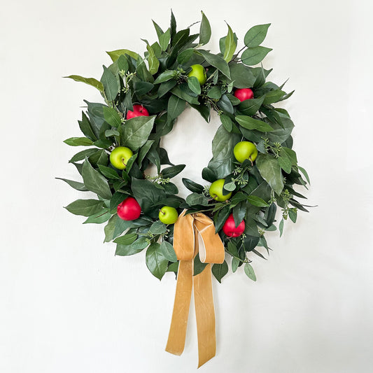 Williamsburg Christmas Fruit Wreath